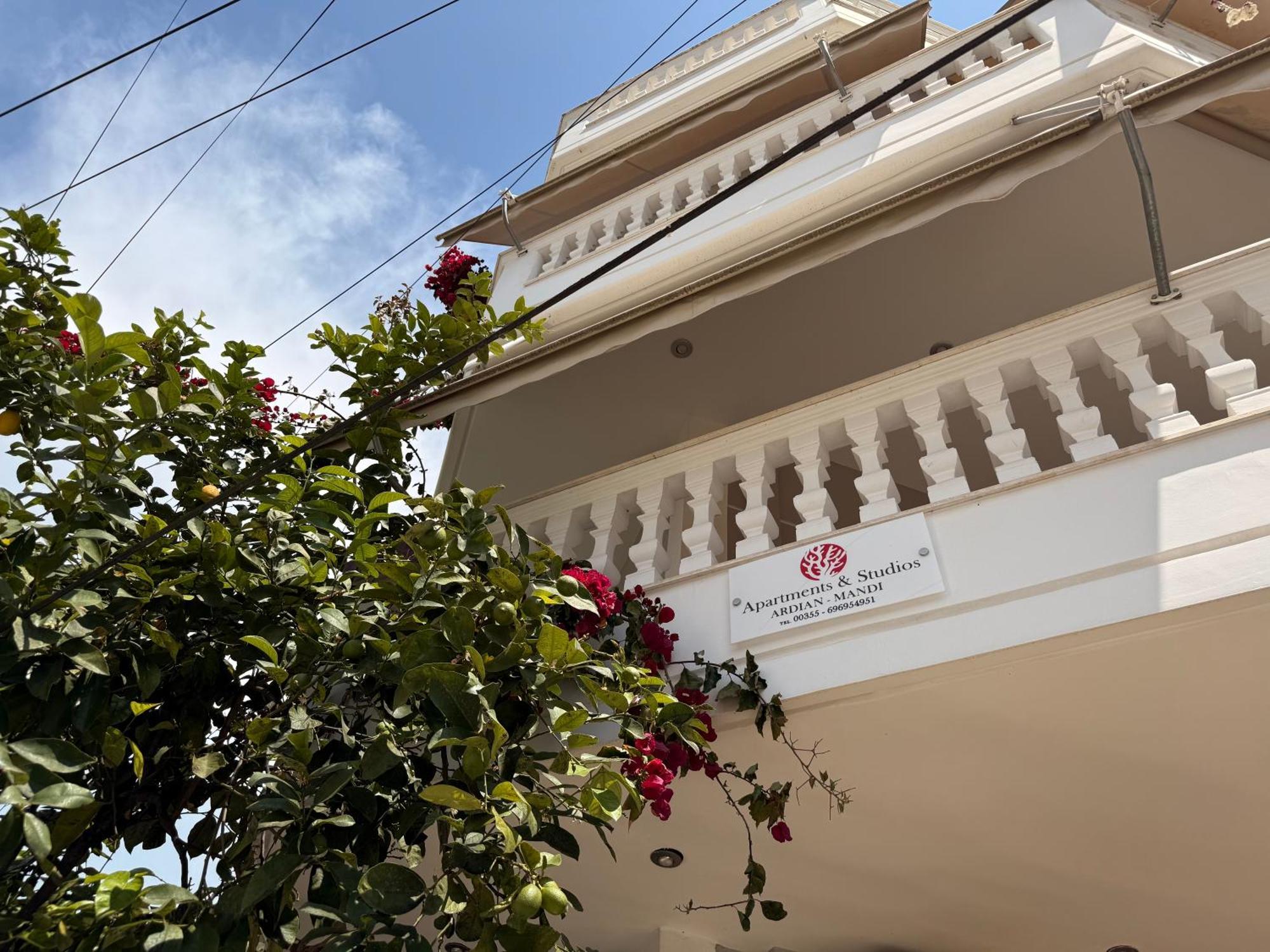 Apartments & Studios Ardian-Mandi Sarande-Albania Luaran gambar